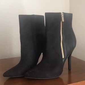 Jennifer Lopez boots